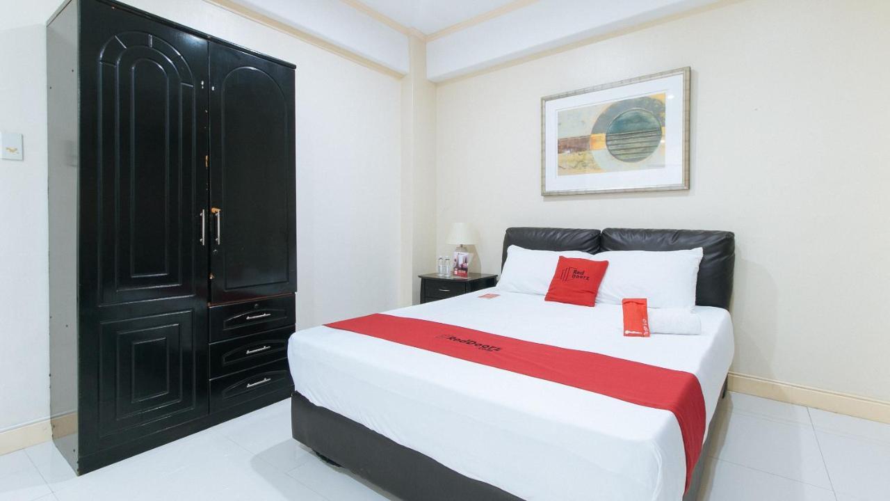 Reddoorz Plus @ Better Living Paranaque Paranaque City Eksteriør bilde