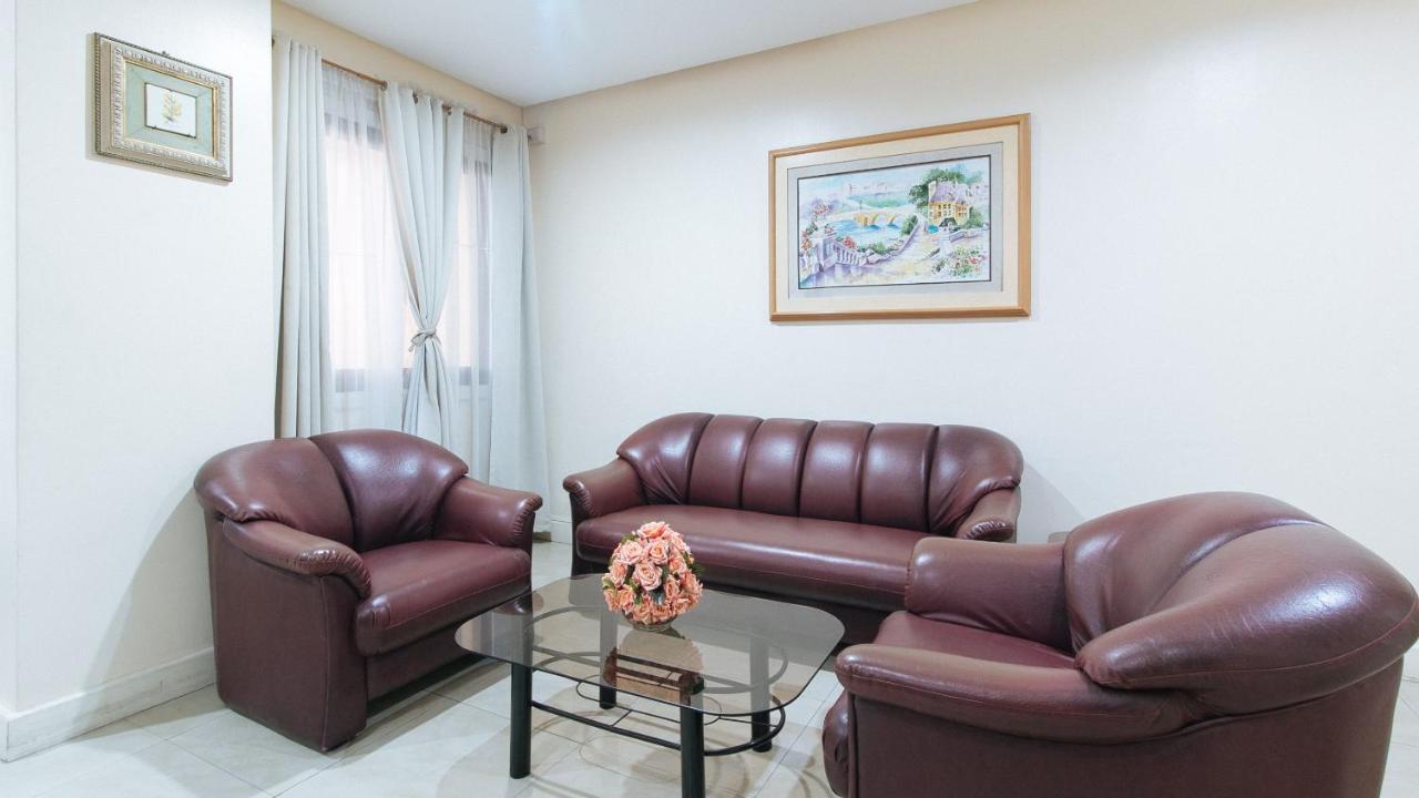 Reddoorz Plus @ Better Living Paranaque Paranaque City Eksteriør bilde