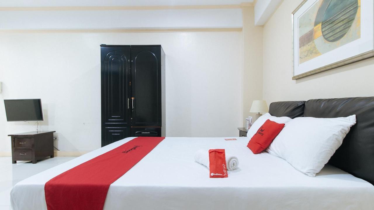 Reddoorz Plus @ Better Living Paranaque Paranaque City Eksteriør bilde